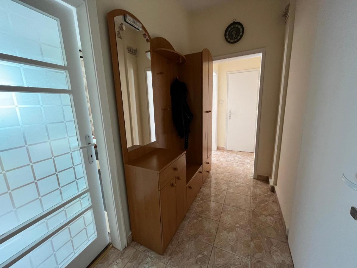 Apartment Acacia Varna Bagian luar foto