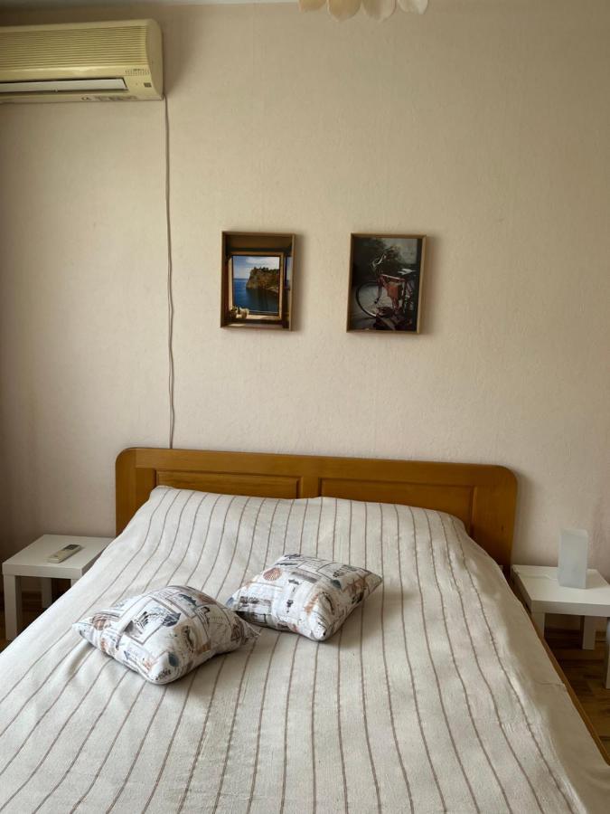 Apartment Acacia Varna Bagian luar foto